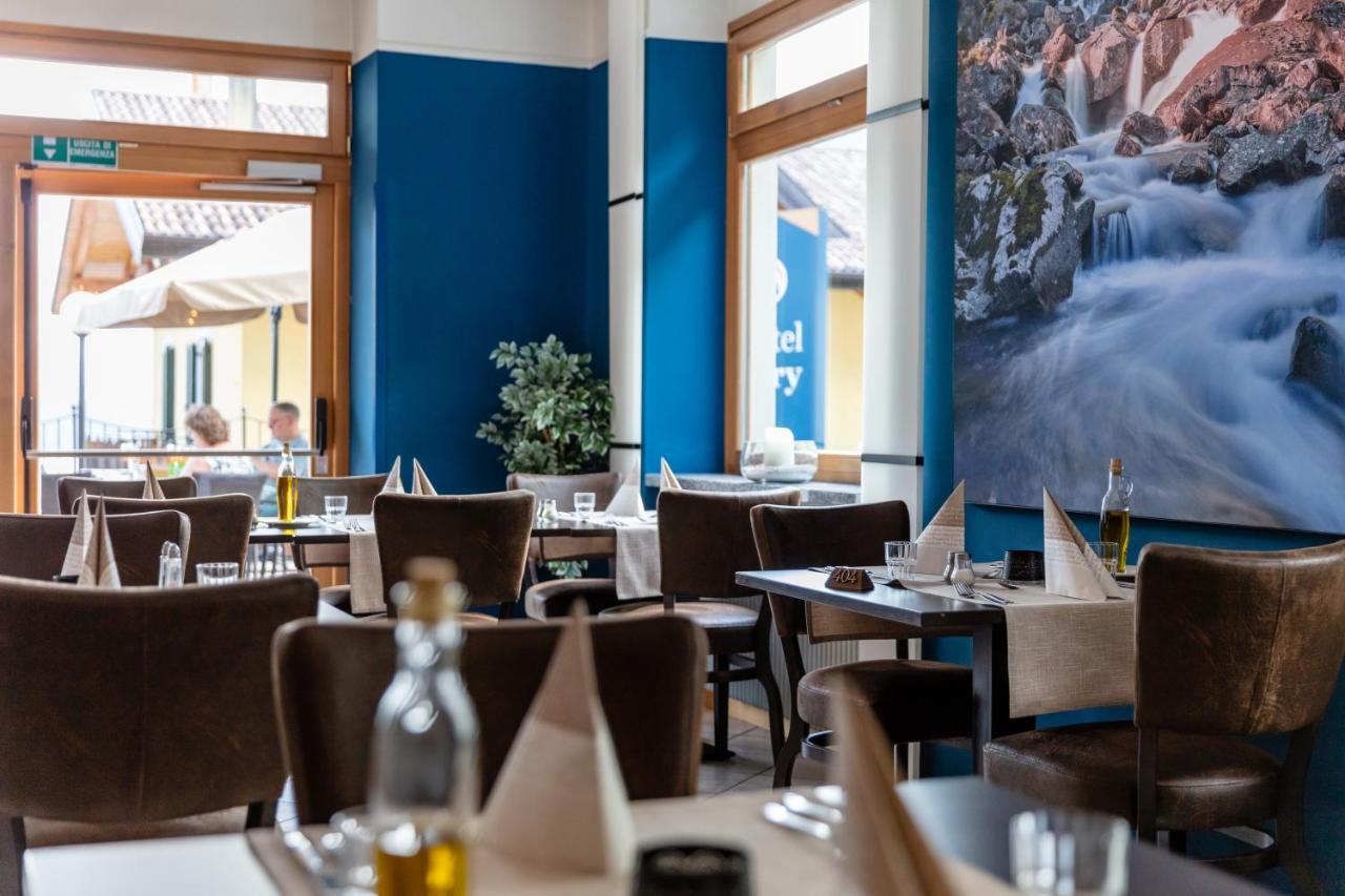 Hotel Lory - Molveno - Dolomiti Luaran gambar
