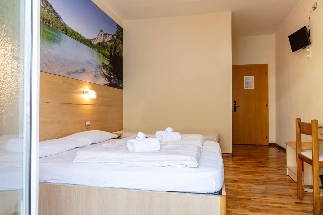 Hotel Lory - Molveno - Dolomiti Luaran gambar